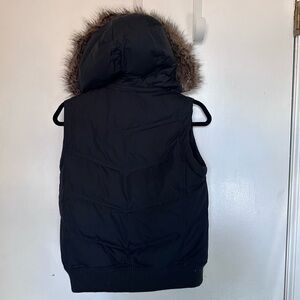 GAP Black Hooded Vest with Faux Fur Trim